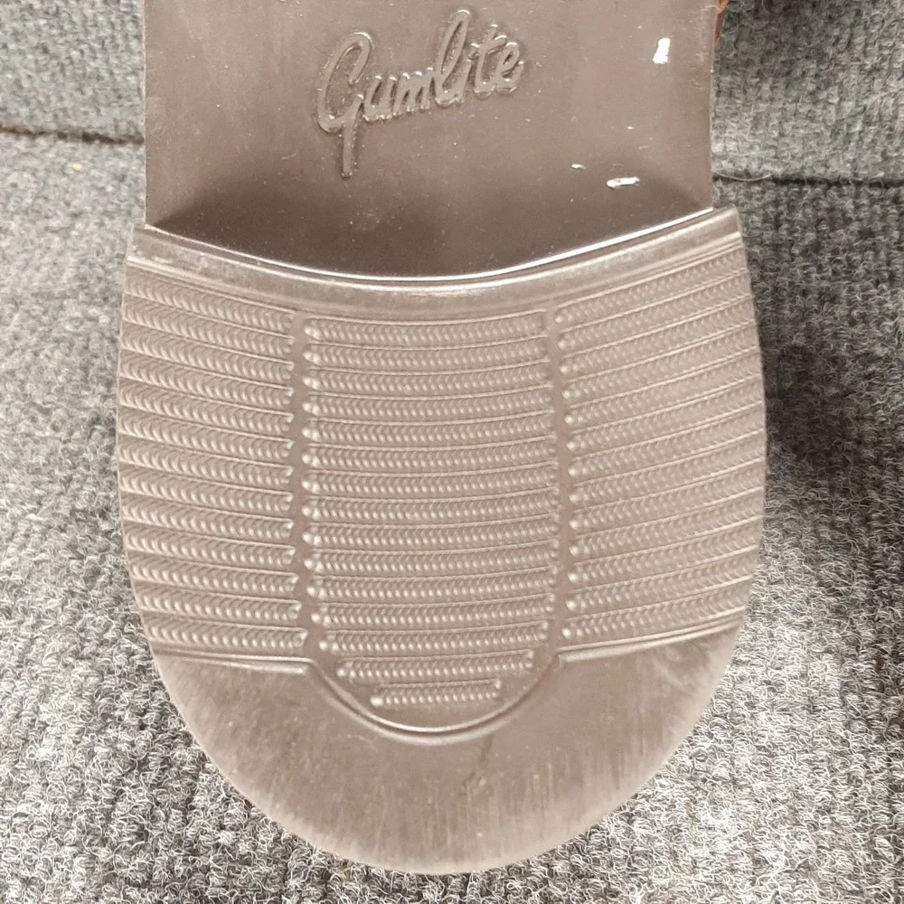 Florsheim comfortech saddle